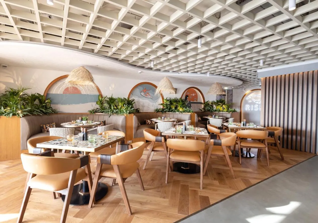 Wyndham Residences The Palm دبي